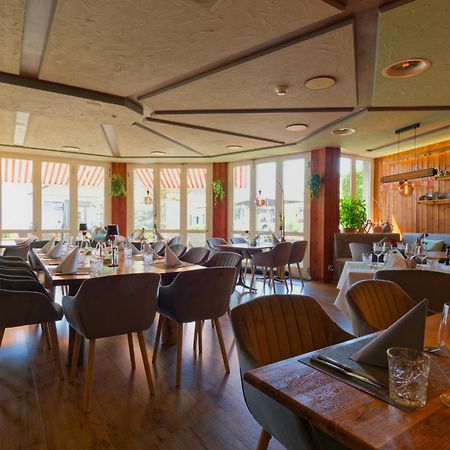 Seehotel Riviera At Lake Lucerne Герсау Экстерьер фото