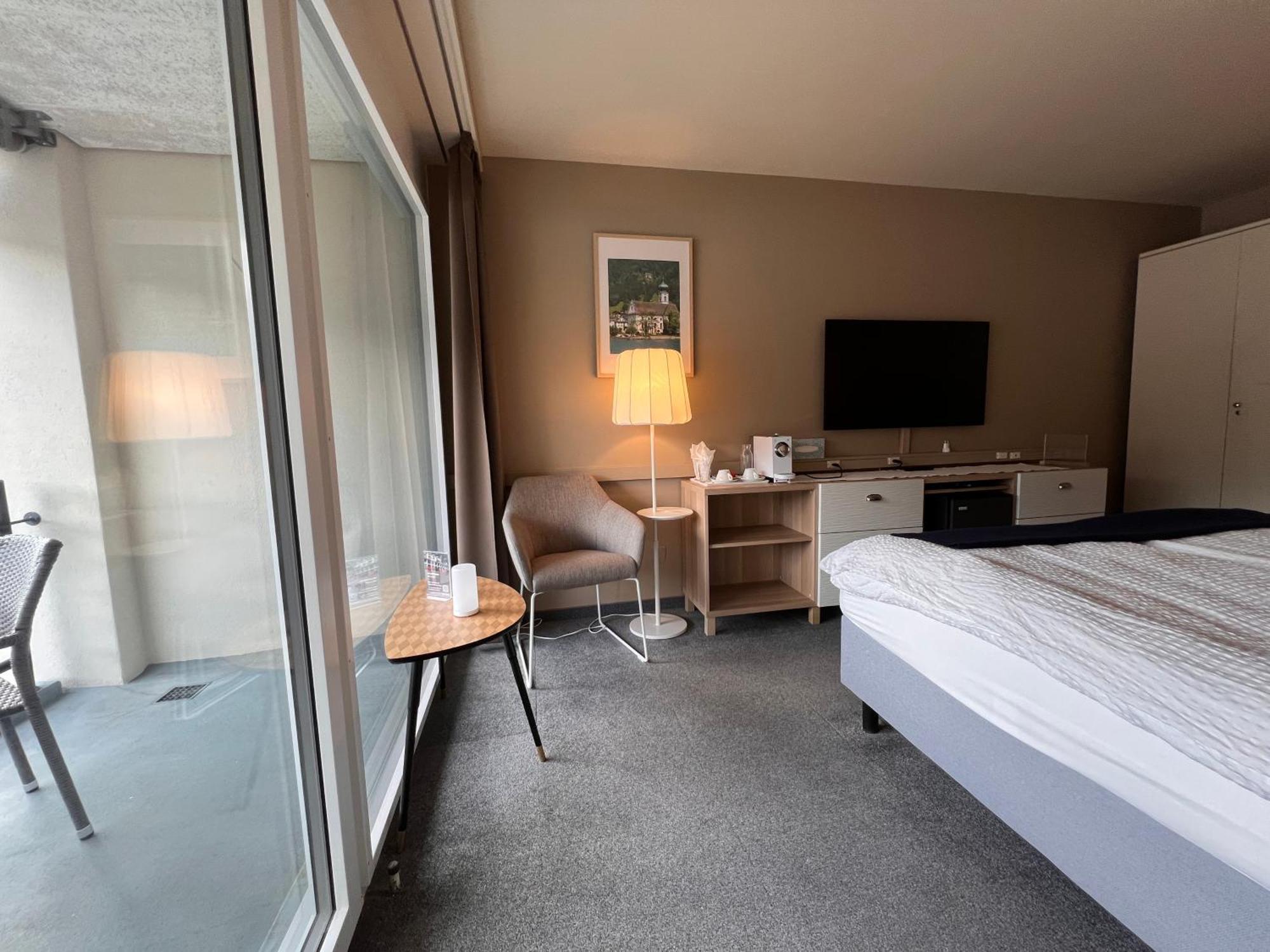 Seehotel Riviera At Lake Lucerne Герсау Экстерьер фото